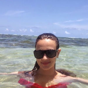 Meet your Posher, Vivi